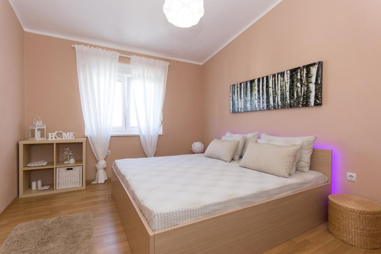 Apartments Adrijana มาลินสกา ภายนอก รูปภาพ