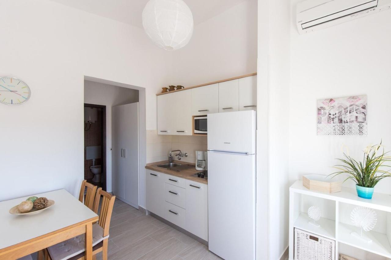 Apartments Adrijana มาลินสกา ภายนอก รูปภาพ